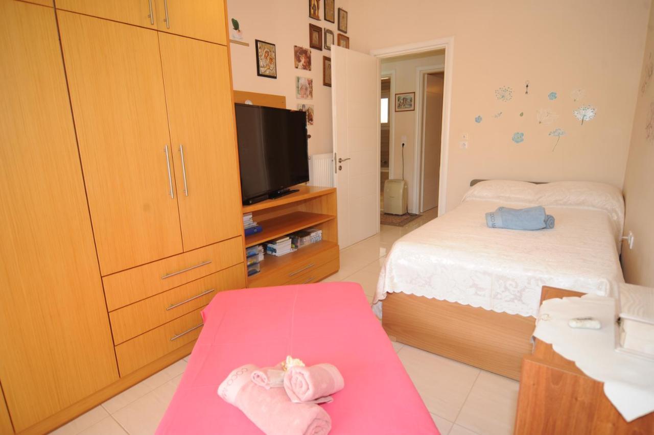 Katia'S House Apartment Ampavris Ngoại thất bức ảnh